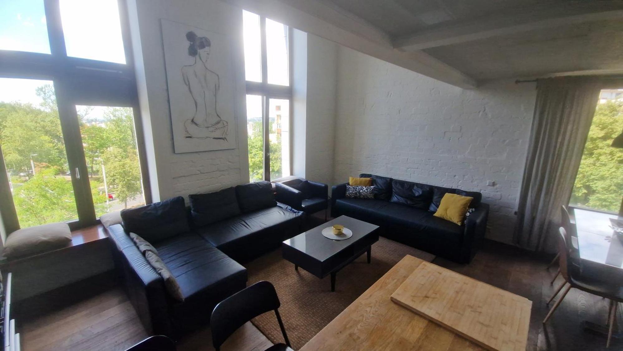 Appartamento Loft 65 Panoramic View Vilnius Esterno foto